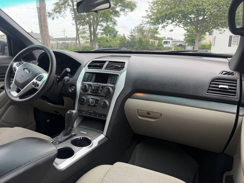 2012 Ford Explorer
