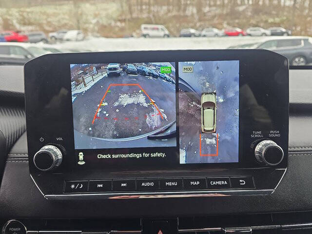 2024 Mitsubishi Outlander PHEV SE