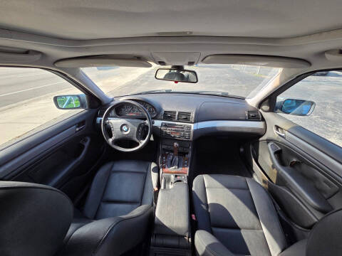 2005 BMW 3 Series 325i