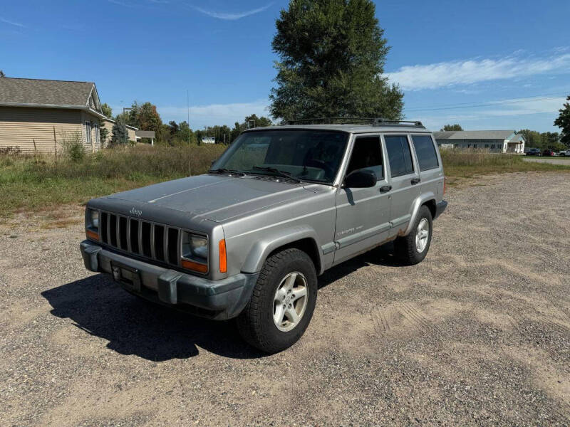 2000 Jeep Cherokee for sale at D & T AUTO INC in Columbus MN