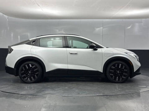 2026 Nissan LEAF Platinum+