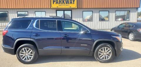 2017 GMC Acadia for sale at Parkway Motors in Springfield IL