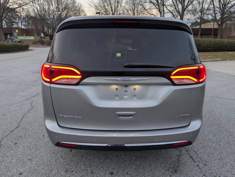 2018 Chrysler Pacifica Limited