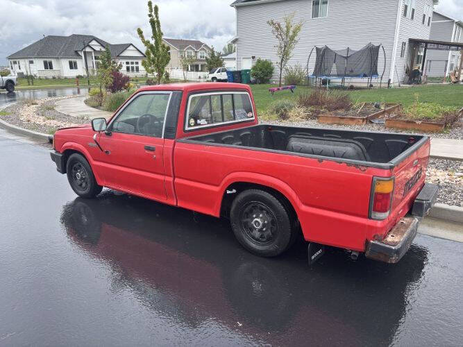 1986 Mazda B2000