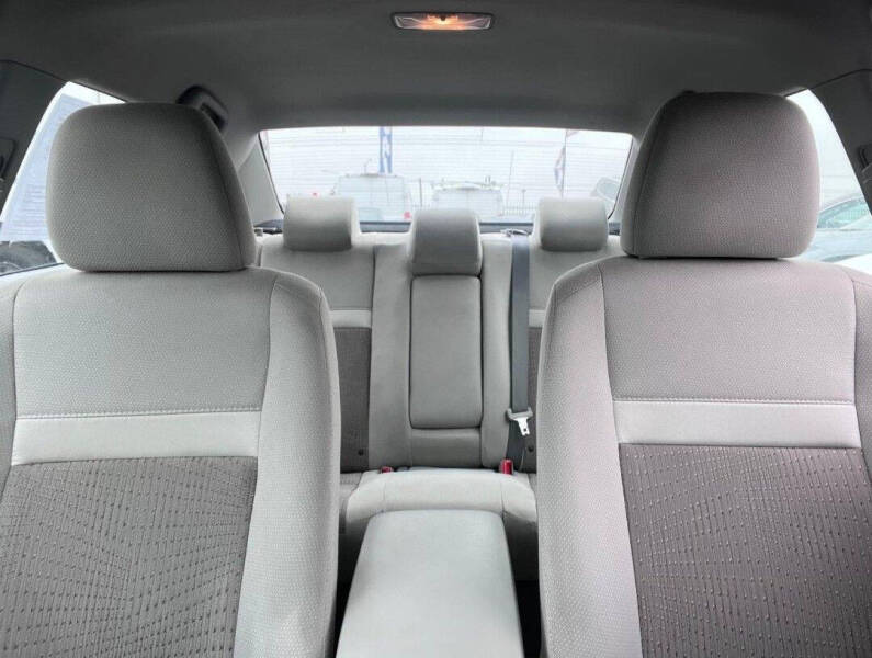 2012 Toyota Camry Hybrid XLE