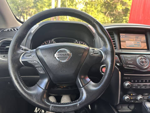 2014 Nissan Pathfinder SV
