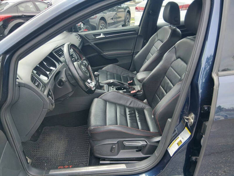 2015 Volkswagen Golf GTI SE