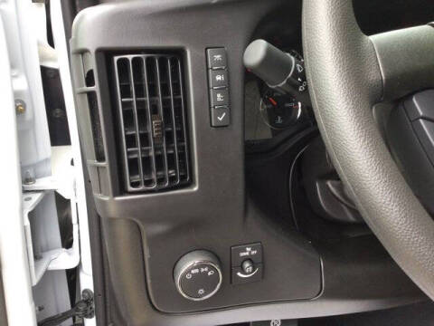 2026 GMC Savana 2500