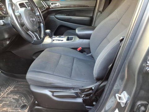 2012 Jeep Grand Cherokee Laredo