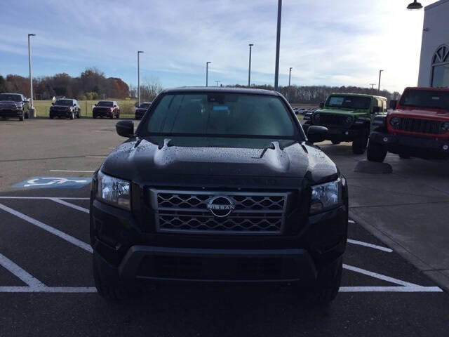 2022 Nissan Frontier SV