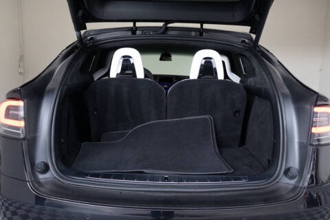 2017 Tesla Model X 90D