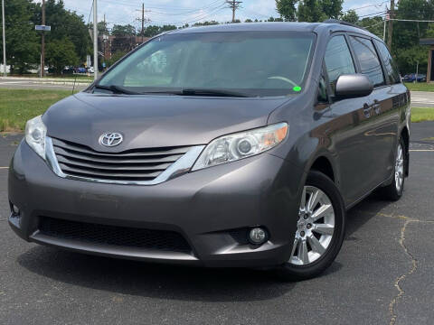 2011 Toyota Sienna for sale at MAGIC AUTO SALES in Little Ferry NJ