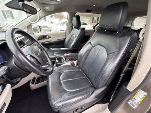 2018 Chrysler Pacifica Touring L