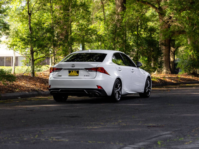 2018 Lexus IS 300