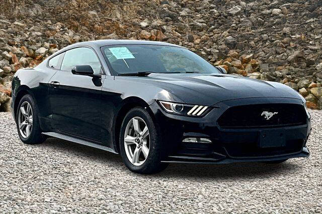 2016 Ford Mustang V6