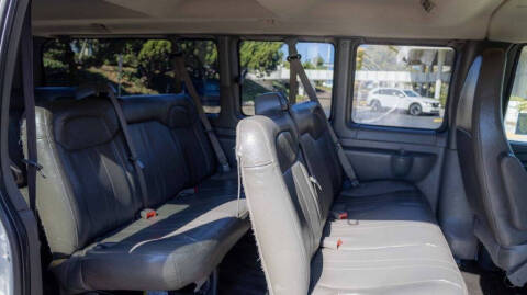 2015 GMC Savana LS 3500