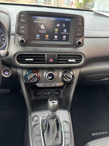 2020 Hyundai Kona SEL