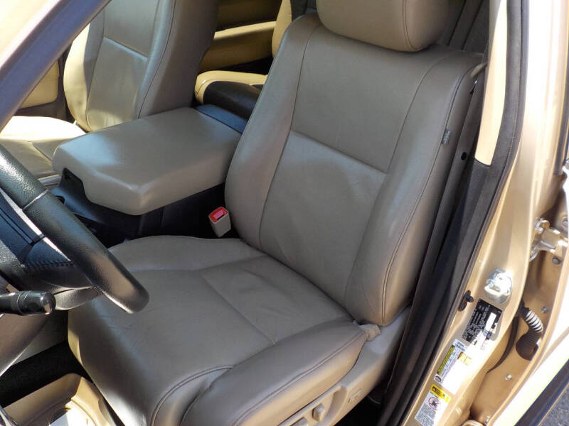 2016 Toyota Sequoia SR5