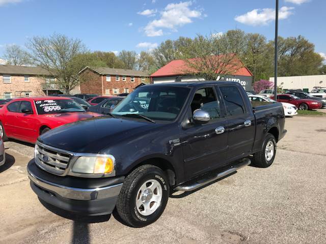 2001 Ford F-150 for sale at 4th Street Auto in Louisville KY