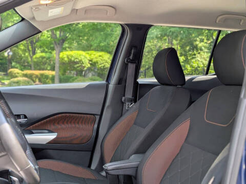2020 Nissan Kicks SR