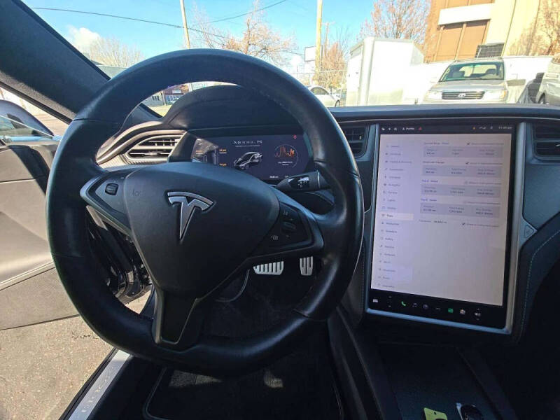 2020 Tesla Model S Performance