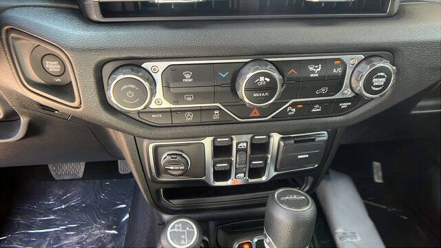 2025 Jeep Gladiator Sport S