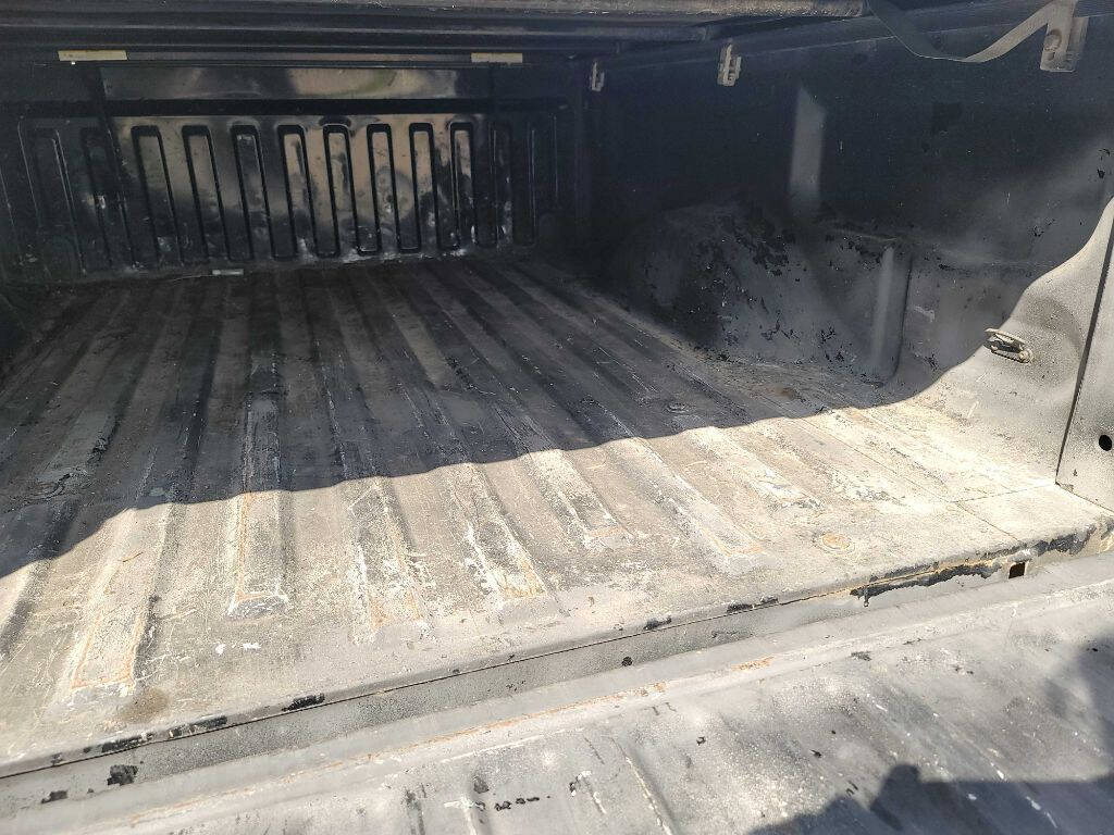 2004 Ford F-150 15