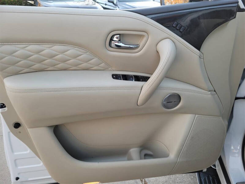 2022 Infiniti QX80 Sensory