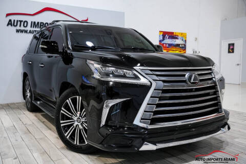2021 Lexus LX 570 Three-Row