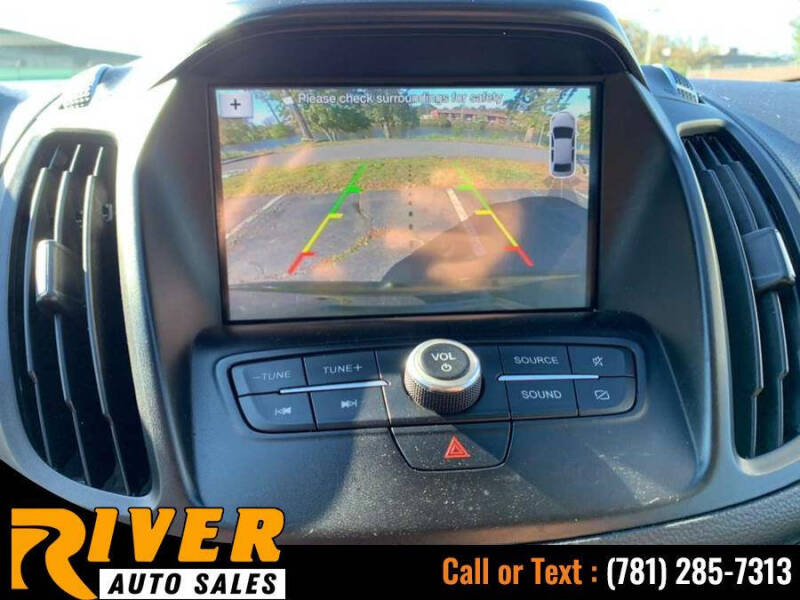 2019 Ford Escape SEL