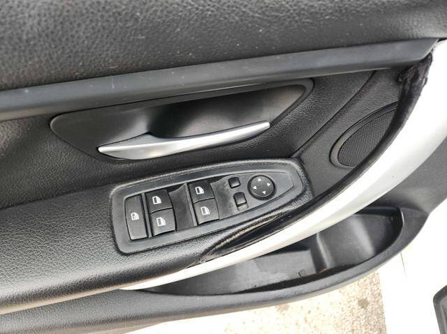 2013 BMW 3 Series 328i