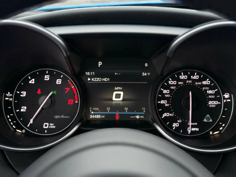 2018 Alfa Romeo Giulia Quadrifoglio