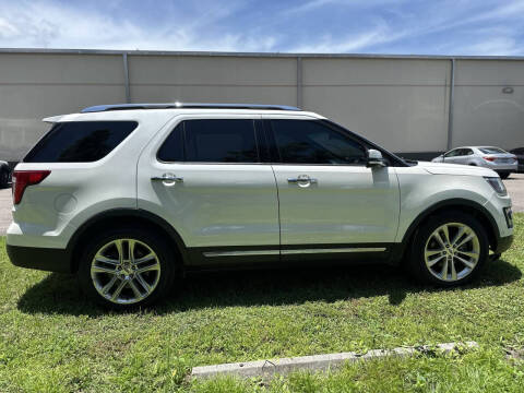 2017 Ford Explorer Limited