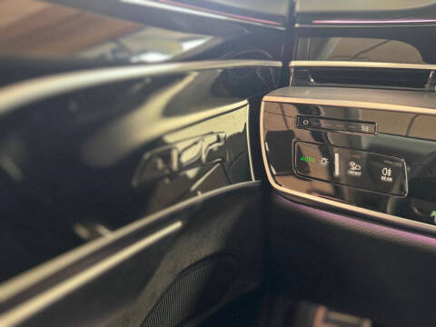 2023 Audi S8 4.0T quattro