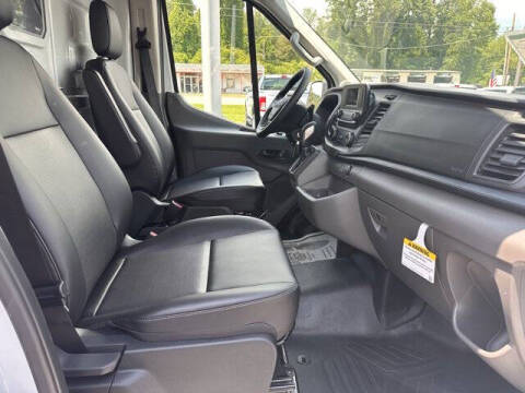 2025 Ford Transit 250