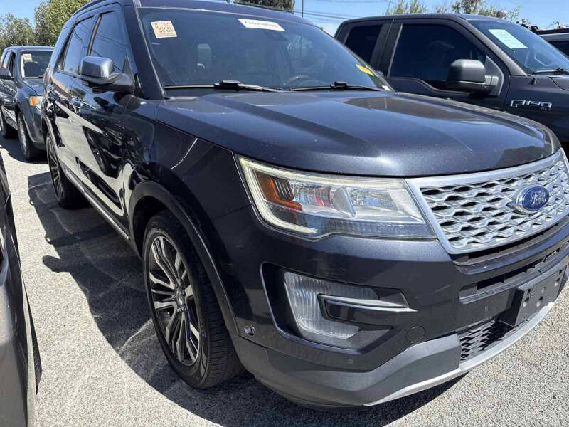 2017 Ford Explorer Platinum