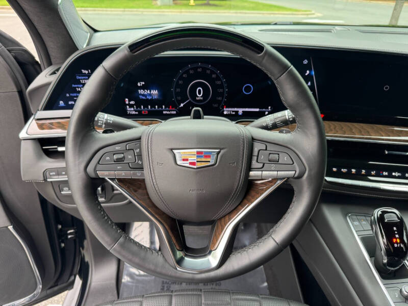 2024 Cadillac Escalade ESV Sport Platinum