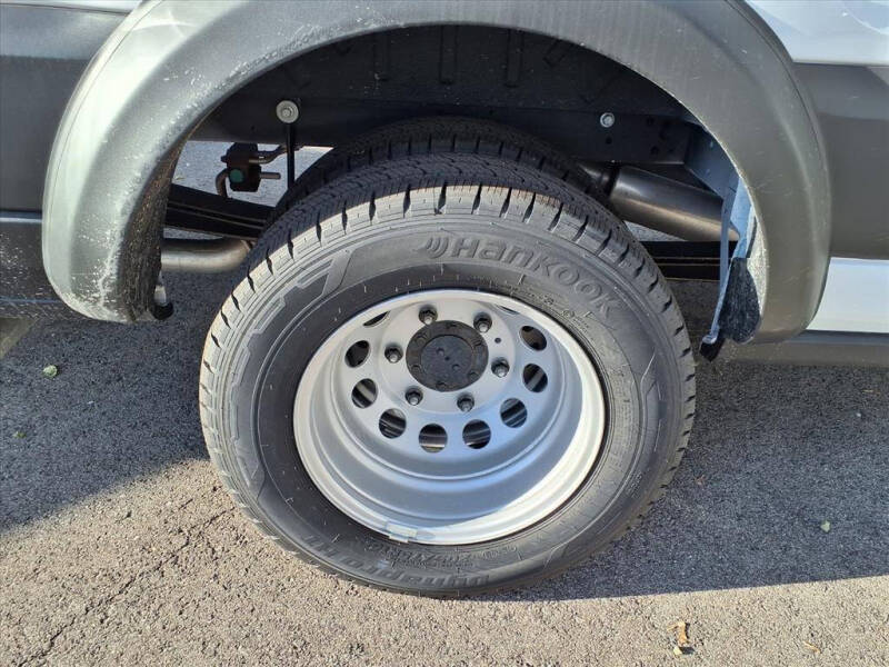 2025 Ford Transit 350 HD