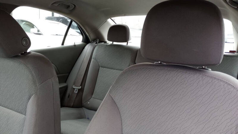 2015 Chevrolet Malibu LS