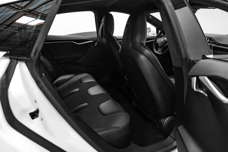 2016 Tesla Model S
