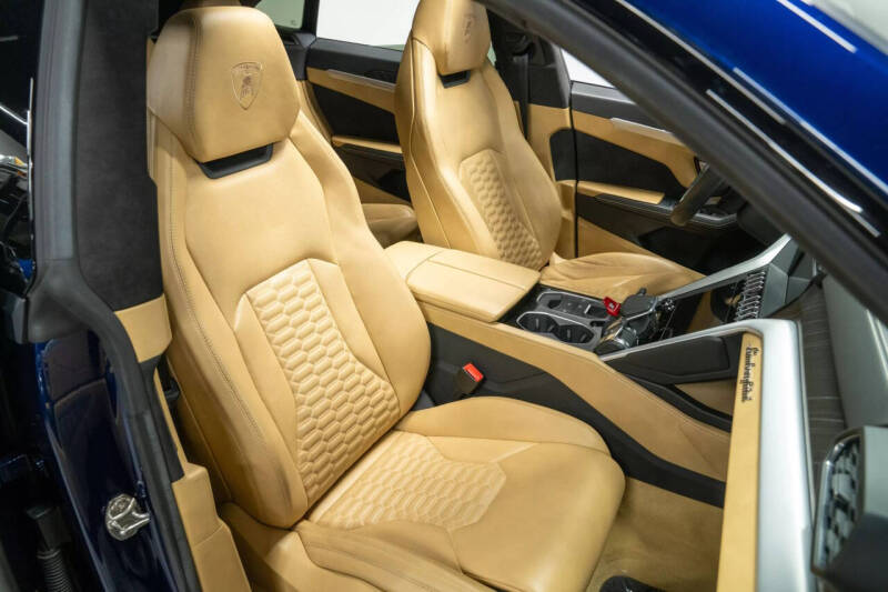 2019 Lamborghini Urus