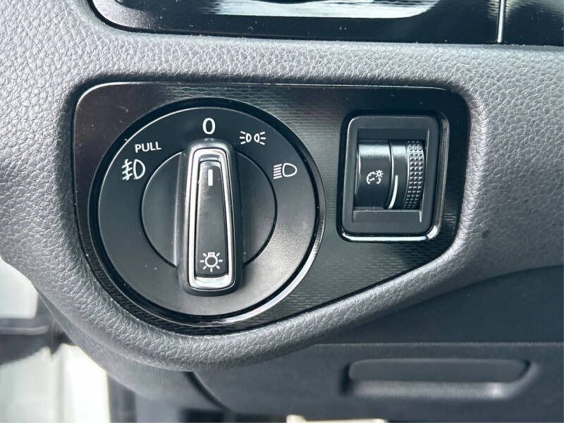 2017 Volkswagen Golf GTI S