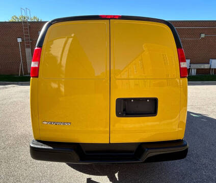 2020 Chevrolet Express 2500