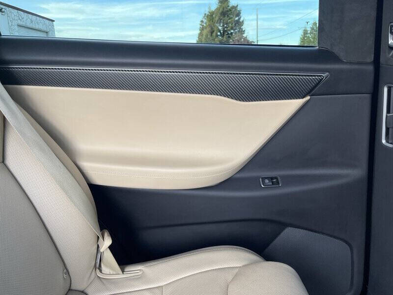 2016 Tesla Model X P90D