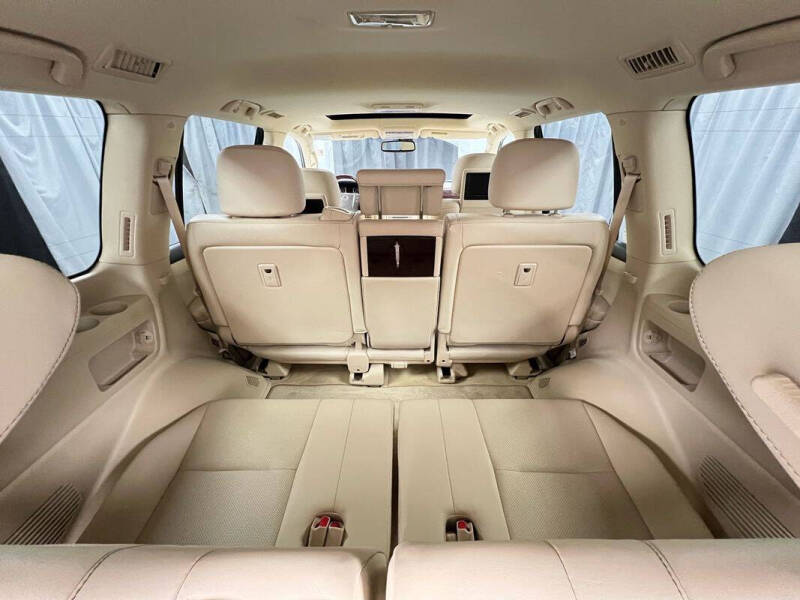 2013 Lexus LX 570