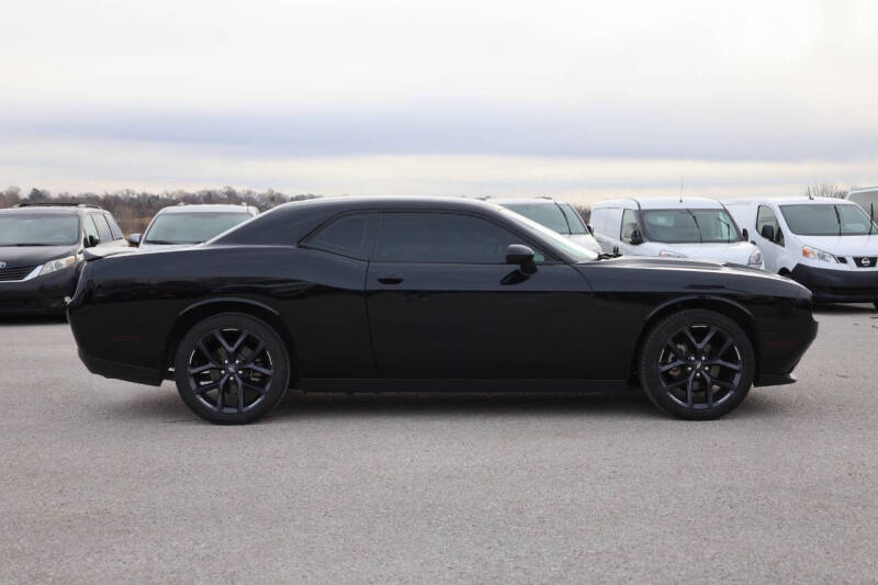2021 Dodge Challenger SXT