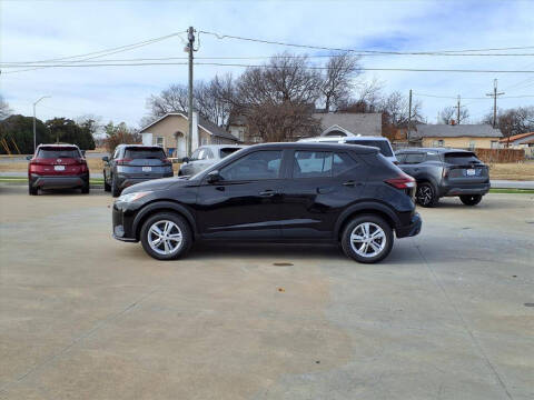 2025 Nissan Kicks Play S