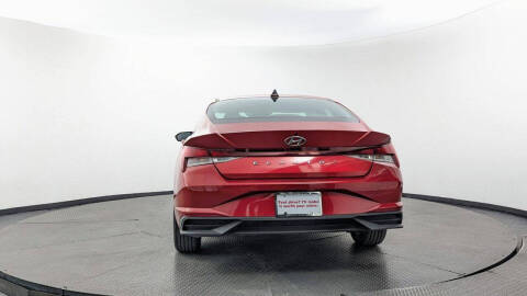 2022 Hyundai Elantra