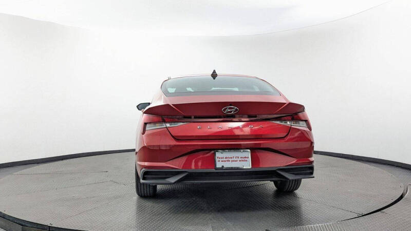 2022 Hyundai Elantra