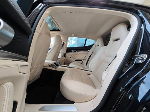 2014 Porsche Panamera Turbo